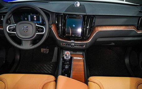 Volvo XC60 II, 2025 год, 6 600 000 рублей, 12 фотография