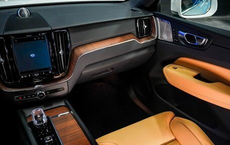 Volvo XC60 II, 2025 год, 6 600 000 рублей, 34 фотография