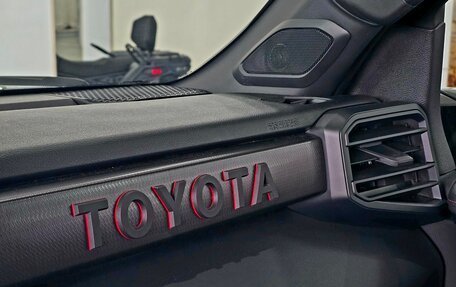 Toyota Tundra, 2025 год, 12 200 000 рублей, 26 фотография