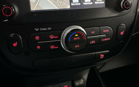 KIA Soul II рестайлинг, 2017 год, 1 590 000 рублей, 16 фотография