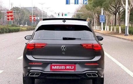 Volkswagen Golf VIII, 2023 год, 2 017 555 рублей, 4 фотография