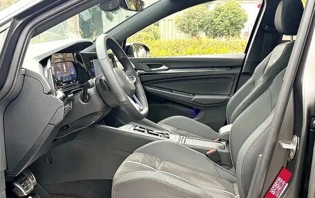 Volkswagen Golf VIII, 2023 год, 2 017 555 рублей, 7 фотография