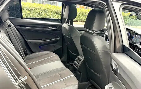 Volkswagen Golf VIII, 2023 год, 2 017 555 рублей, 15 фотография