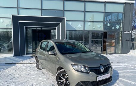 Renault Sandero II рестайлинг, 2016 год, 990 000 рублей, 3 фотография