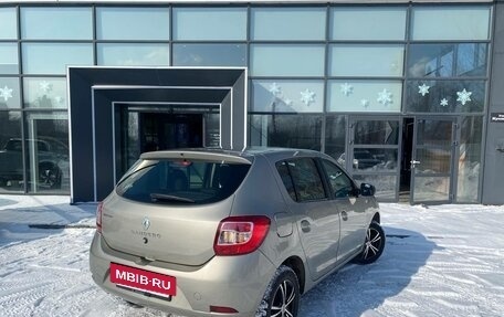 Renault Sandero II рестайлинг, 2016 год, 990 000 рублей, 6 фотография