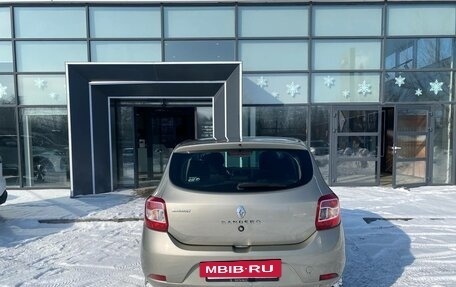 Renault Sandero II рестайлинг, 2016 год, 990 000 рублей, 7 фотография