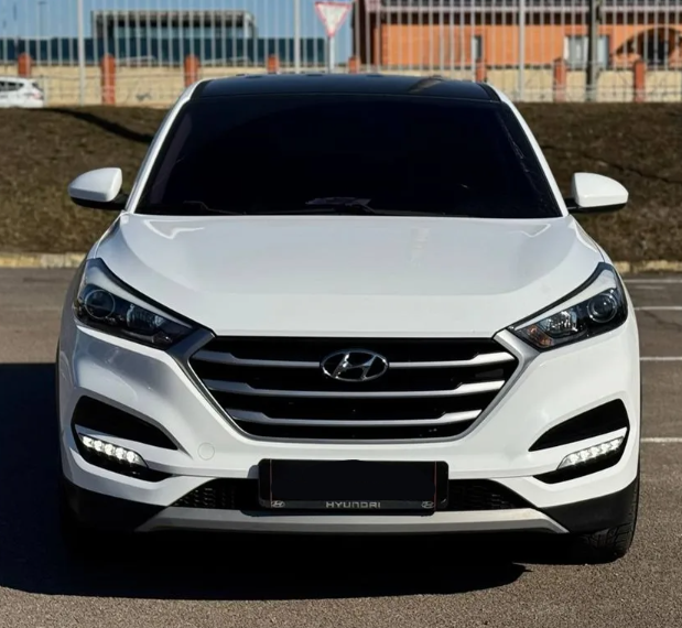 Hyundai Tucson III, 2018 год, 1 920 000 рублей, 2 фотография