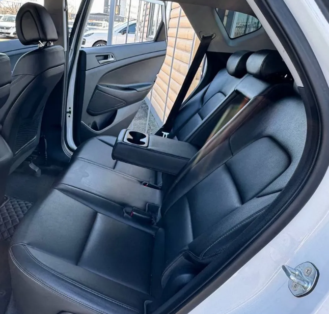 Hyundai Tucson III, 2018 год, 1 920 000 рублей, 11 фотография