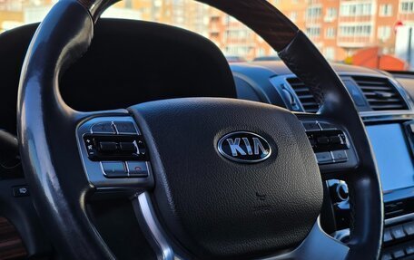 KIA Mohave I, 2017 год, 2 765 000 рублей, 24 фотография