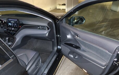 Toyota Camry, 2023 год, 3 499 000 рублей, 12 фотография