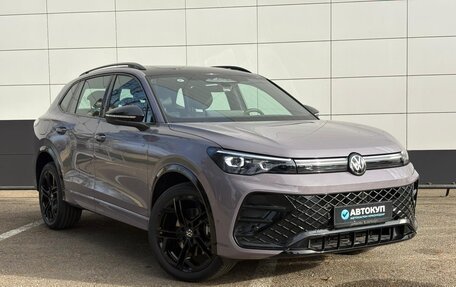 Volkswagen Tiguan, 2025 год, 4 795 000 рублей, 4 фотография