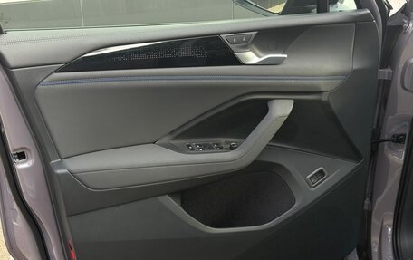 Volkswagen Tiguan, 2025 год, 4 795 000 рублей, 22 фотография