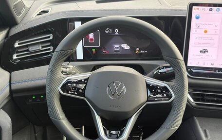 Volkswagen Tiguan, 2025 год, 4 795 000 рублей, 24 фотография