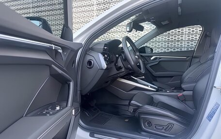 Audi A3, 2021 год, 2 200 000 рублей, 10 фотография