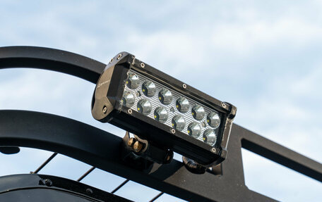 Land Rover Defender I, 2012 год, 2 500 000 рублей, 14 фотография