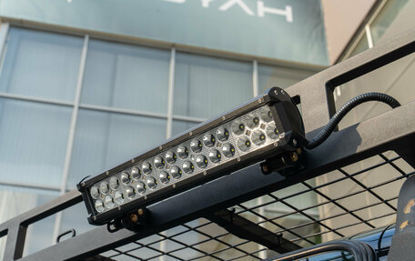 Land Rover Defender I, 2012 год, 2 500 000 рублей, 7 фотография