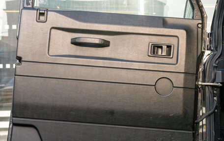 Land Rover Defender I, 2012 год, 2 500 000 рублей, 25 фотография