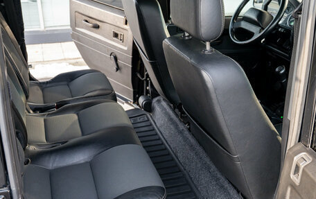 Land Rover Defender I, 2012 год, 2 500 000 рублей, 29 фотография