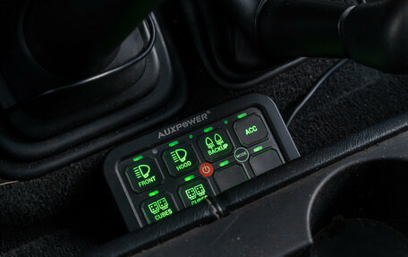 Land Rover Defender I, 2012 год, 2 500 000 рублей, 23 фотография