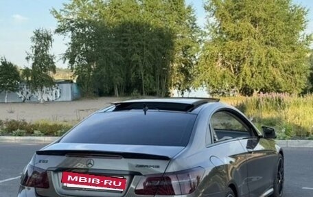 Mercedes-Benz E-Класс, 2013 год, 1 700 000 рублей, 3 фотография