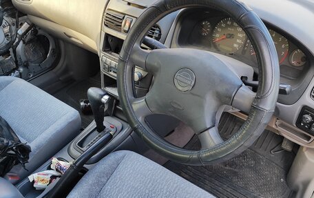 Nissan Sunny B15, 1999 год, 180 000 рублей, 1 фотография