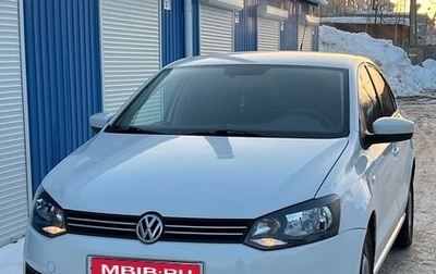 Volkswagen Polo VI (EU Market), 2011 год, 715 000 рублей, 1 фотография