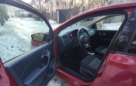 Volkswagen Polo VI (EU Market), 2012 год, 950 000 рублей, 3 фотография