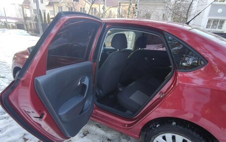 Volkswagen Polo VI (EU Market), 2012 год, 950 000 рублей, 4 фотография