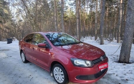 Volkswagen Polo VI (EU Market), 2012 год, 950 000 рублей, 10 фотография
