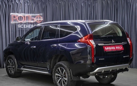 Mitsubishi Pajero Sport III рестайлинг, 2020 год, 4 198 000 рублей, 7 фотография