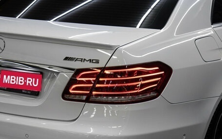 Mercedes-Benz E-Класс, 2015 год, 3 398 000 рублей, 26 фотография