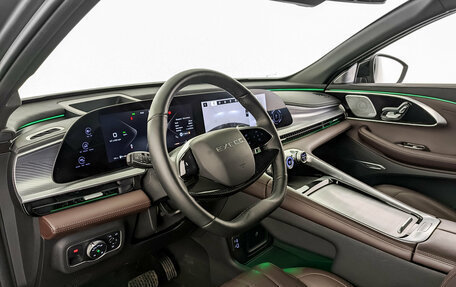CheryExeed TXL, 2023 год, 2 890 000 рублей, 16 фотография