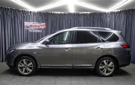 Nissan Pathfinder, 2016 год, 1 898 000 рублей, 8 фотография