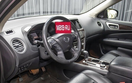 Nissan Pathfinder, 2016 год, 1 898 000 рублей, 17 фотография