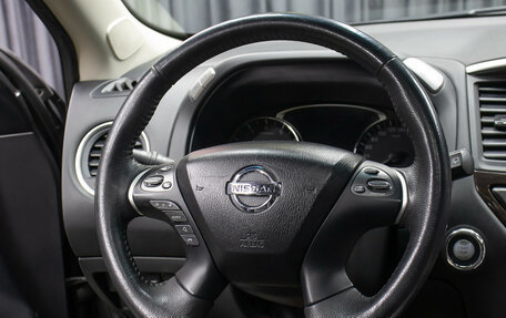 Nissan Pathfinder, 2016 год, 1 898 000 рублей, 18 фотография