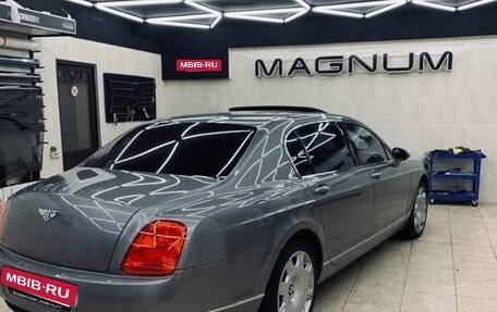 Bentley Continental Flying Spur, 2005 год, 1 550 000 рублей, 3 фотография