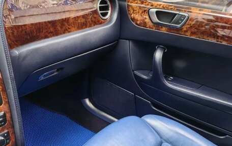 Bentley Continental Flying Spur, 2005 год, 1 550 000 рублей, 9 фотография