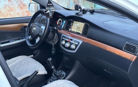 Lifan Solano I (630) рестайлинг, 2010 год, 395 000 рублей, 11 фотография