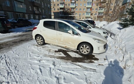 Peugeot 308 II, 2010 год, 410 000 рублей, 2 фотография