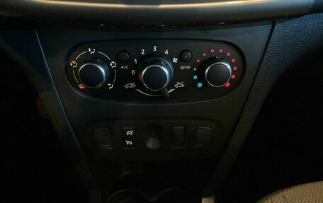 Renault Sandero II рестайлинг, 2019 год, 1 147 000 рублей, 15 фотография