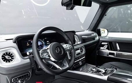 Mercedes-Benz G-Класс W463 рестайлинг _iii, 2022 год, 27 000 000 рублей, 11 фотография