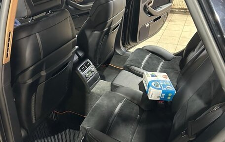 Audi A8, 2006 год, 1 300 000 рублей, 8 фотография