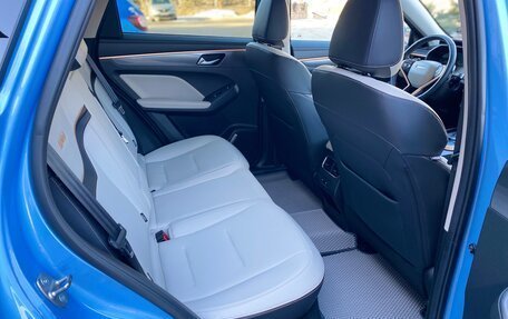 Haval Jolion, 2022 год, 1 980 000 рублей, 23 фотография