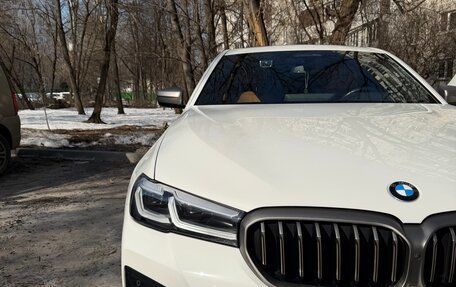 BMW 5 серия, 2021 год, 5 500 000 рублей, 2 фотография