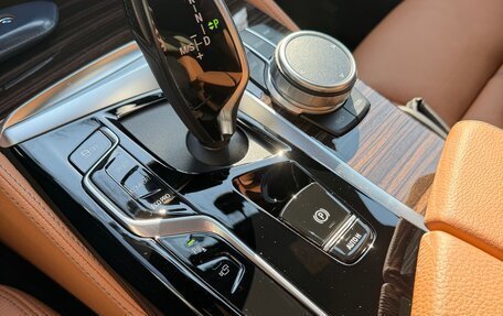 BMW 5 серия, 2021 год, 5 500 000 рублей, 21 фотография