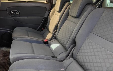 Renault Scenic III, 2010 год, 930 000 рублей, 8 фотография