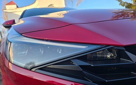 Hyundai Elantra, 2022 год, 2 330 000 рублей, 5 фотография