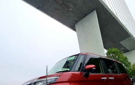 Toyota Roomy I, 2021 год, 1 400 000 рублей, 4 фотография