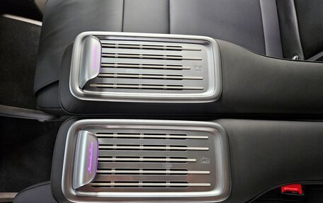 Mercedes-Benz V-Класс, 2026 год, 14 350 000 рублей, 26 фотография