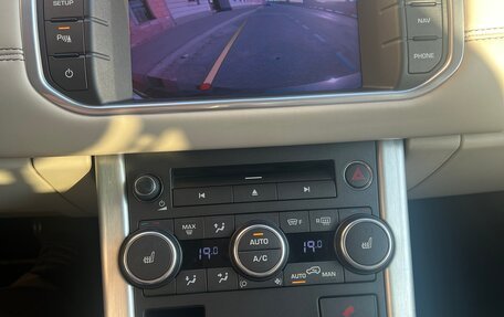 Land Rover Range Rover Evoque I, 2012 год, 2 200 000 рублей, 16 фотография